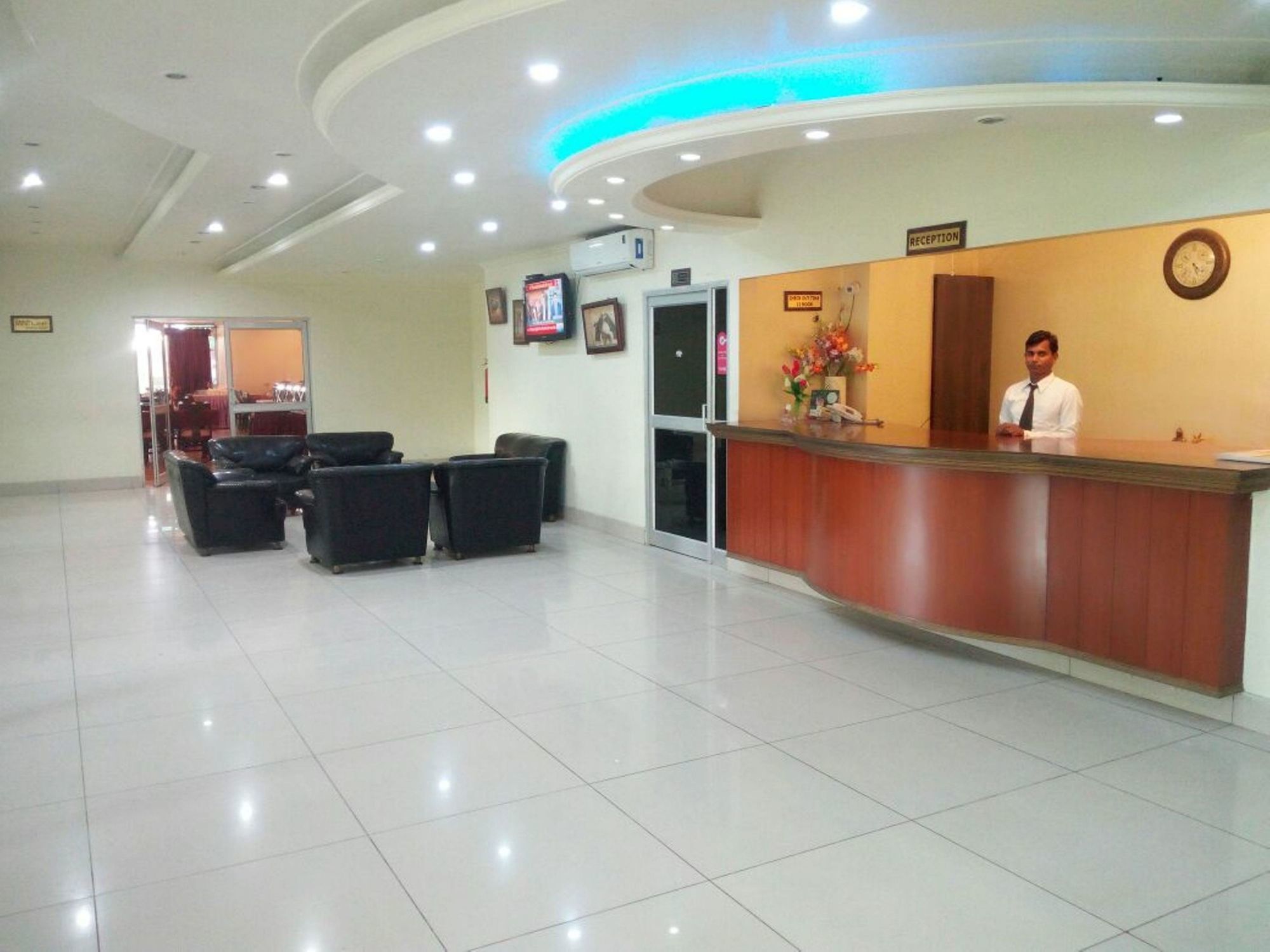 Bodhgaya Gautam Hotel Exterior photo