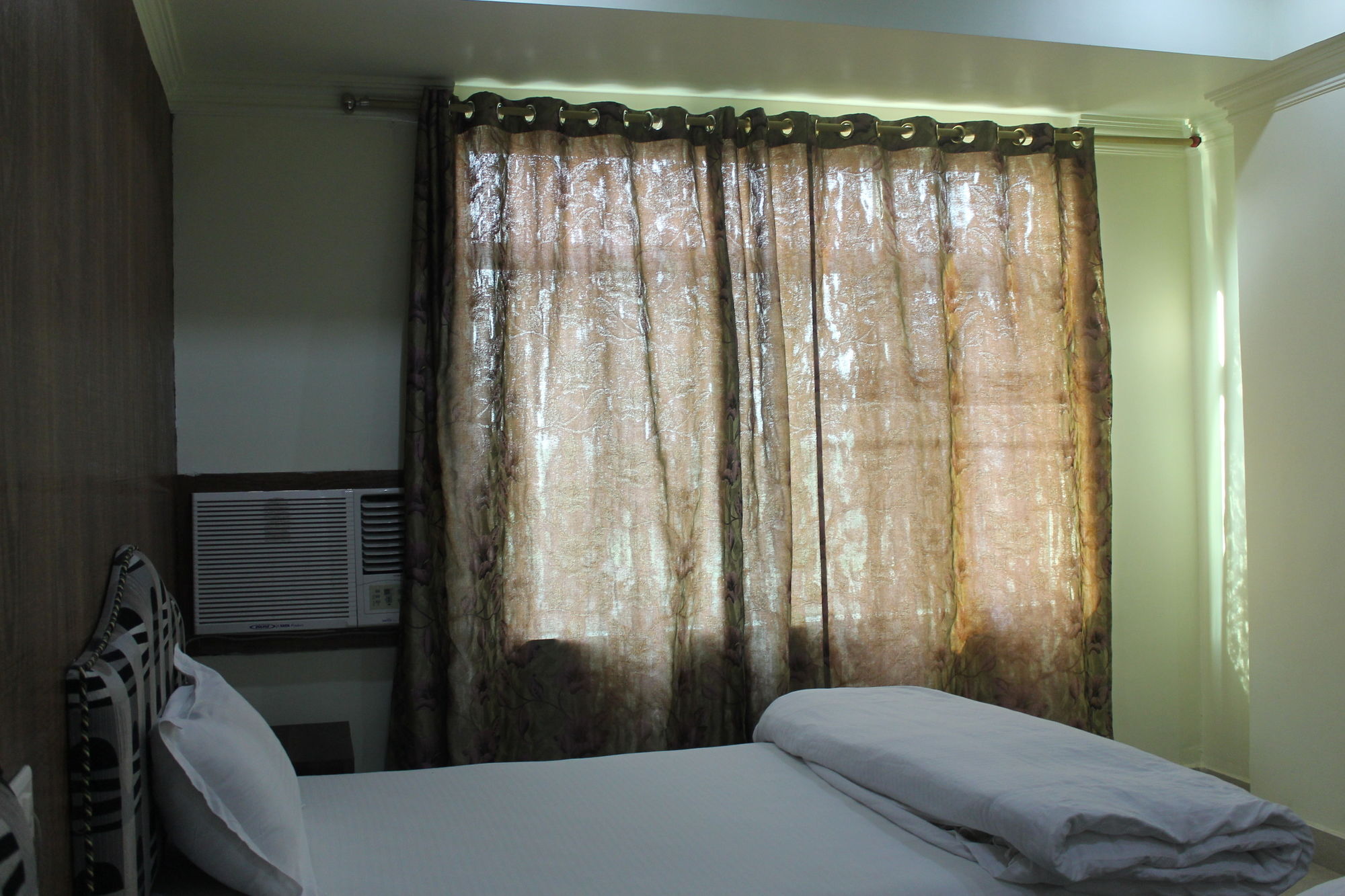 Bodhgaya Gautam Hotel Exterior photo